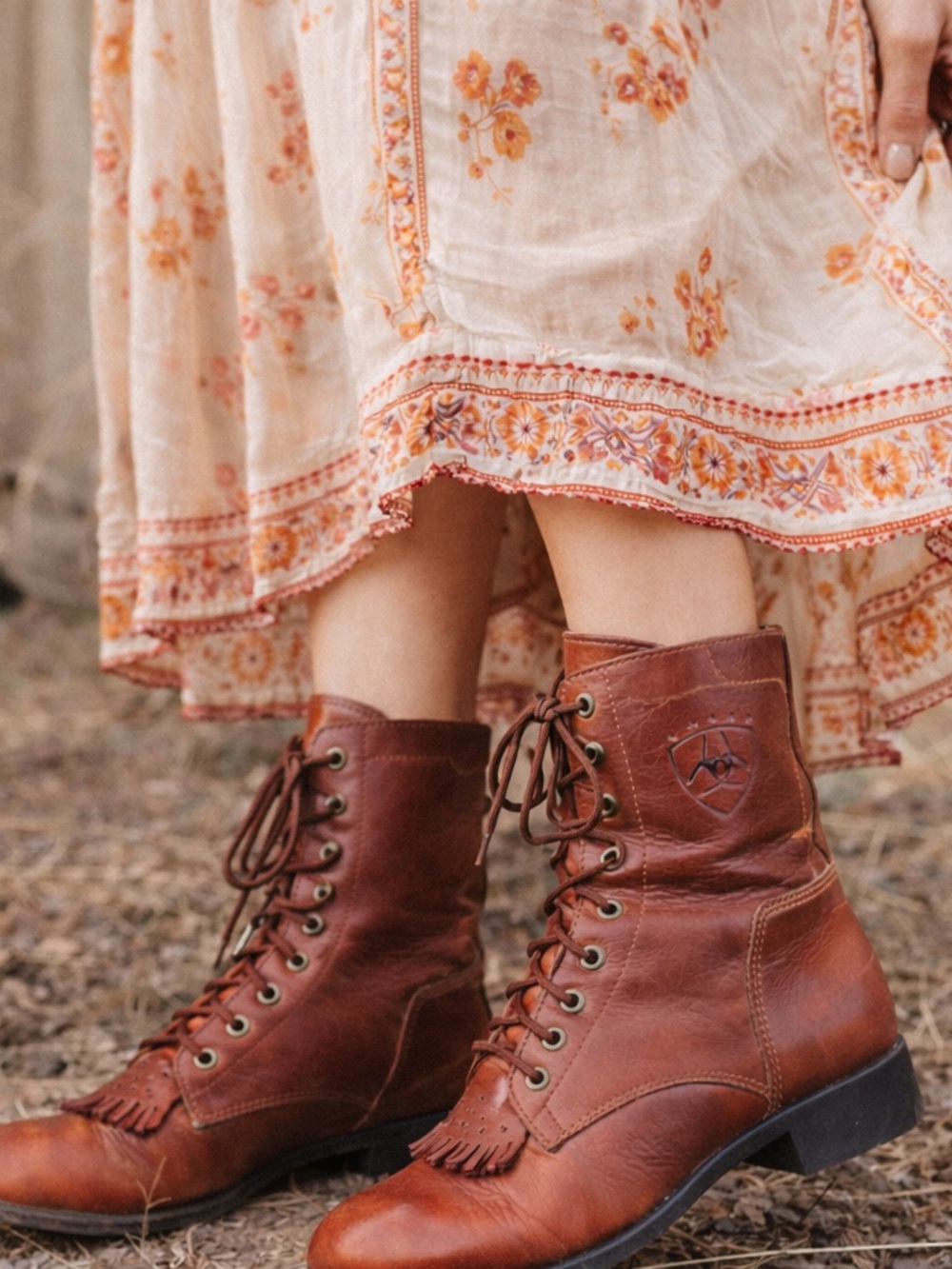 Ariat Brown Leather Lace Up Boots Kiltie Fringe Western Riding boho Cottagecore